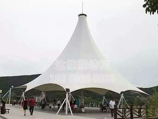 膜結(jié)構(gòu)廣場景觀